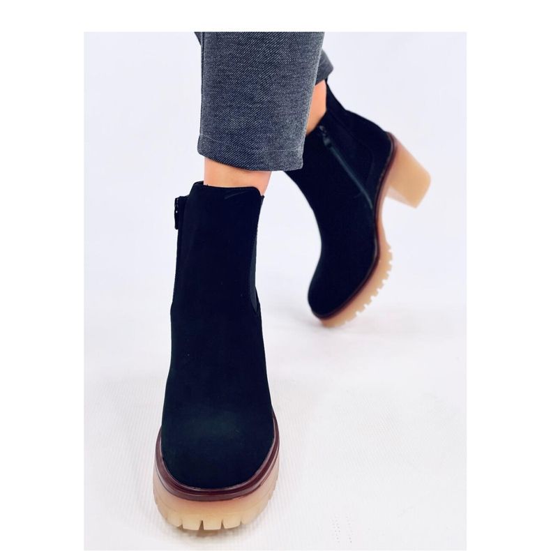 Stiefel mit breitem Absatz und Protektor Mattis Black - Inello schwarz 2