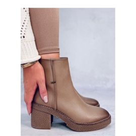 Tamika Beige Gummi-Stiefeletten mit hohen Absätzen – Inello braun 2