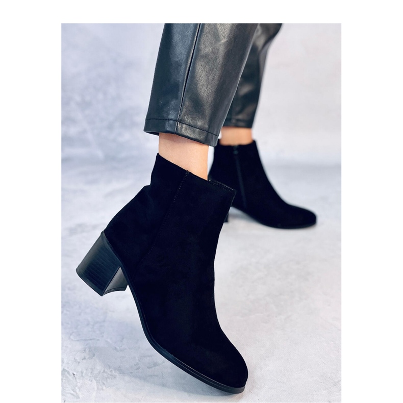 Klassische Stiefeletten mit hohen Absätzen Annie Black - Inello schwarz 2