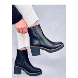 Tamika Schwarze Gummi-Stiefeletten mit hohen Absätzen – Inello 2