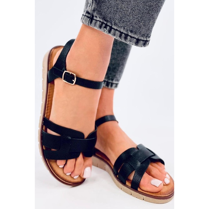 Schwarze Damensandalen 1
