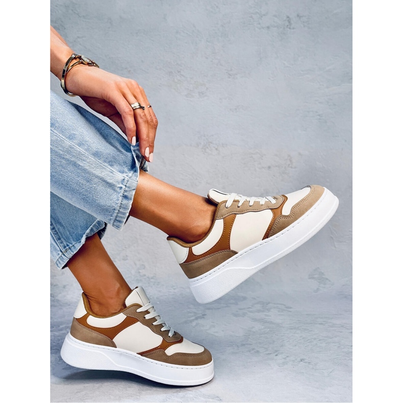 Khakifarbene Damen-Sneaker braun 1