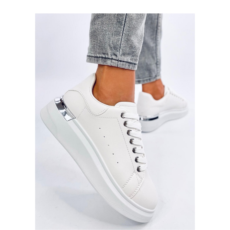 Weiße Damen-Sneaker von Raclei – Inello 1