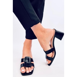 Sandale Elegante Flip-Flops mit hohen Absätzen Lafar Black - Inello schwarz 1