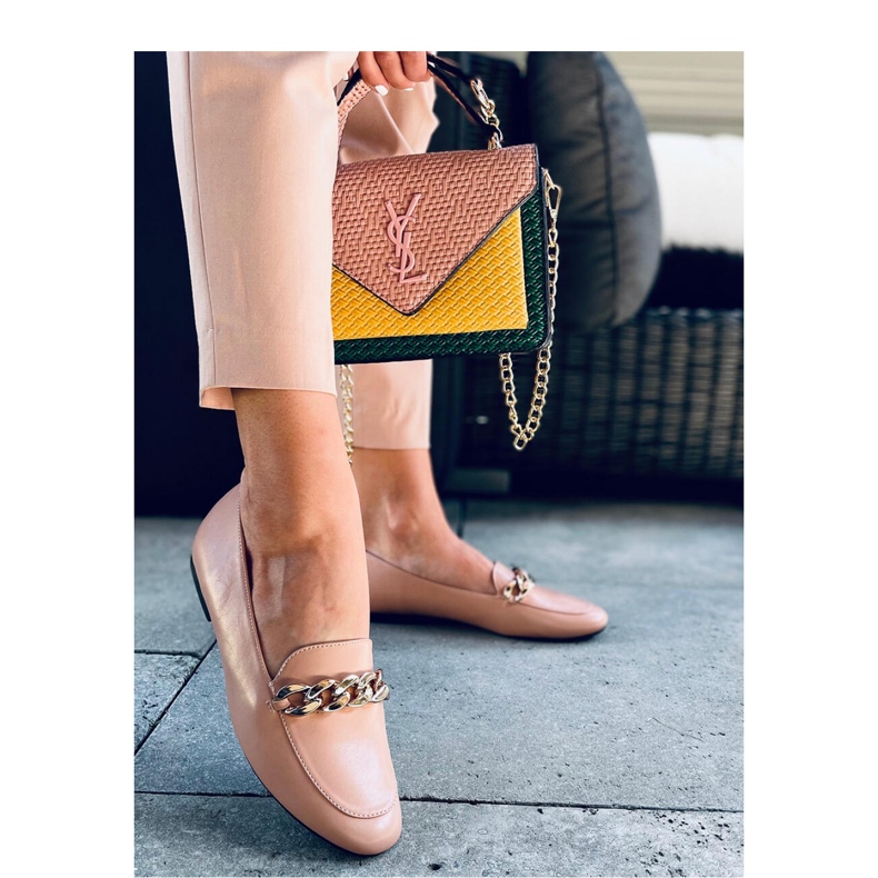 Nackte Damenmokassins mit Kette beige 2