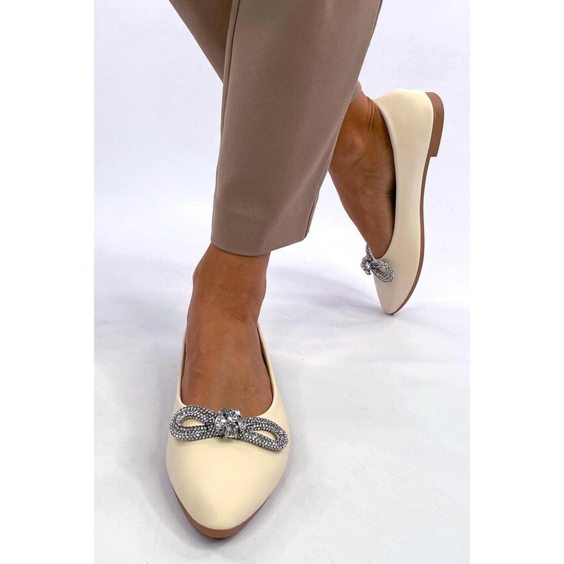 Ballerinas mit Zirkonen Duvall Beige - Inello 2