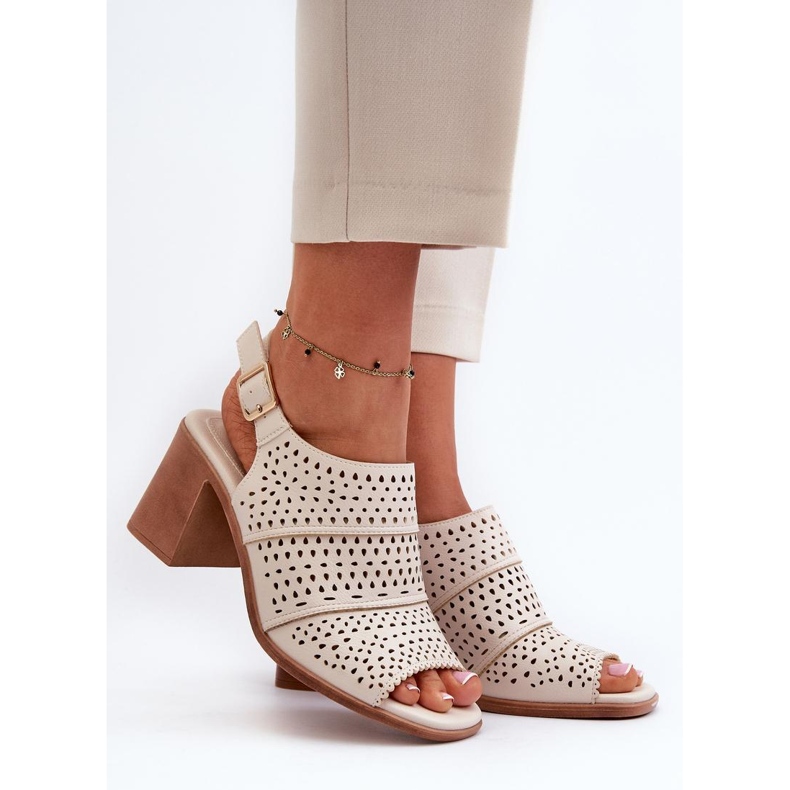 Step in style Sandalen Modell Sergio Leone SK565 Hellbeige – Treten Sie ein mit Stil 1