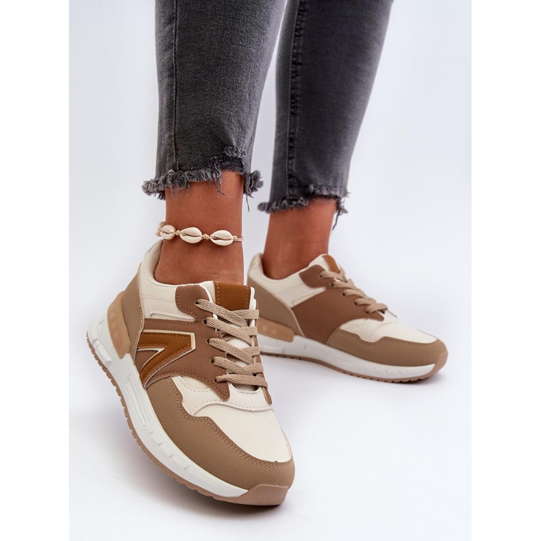 Braune Plateau-Sportschuhe 1