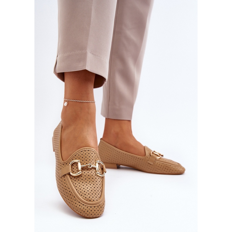 Flache Damenmokassins in Kamel braun 1