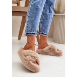 Damen-Pelzhausschuhe mit dicker beigefarbener Sohle 1