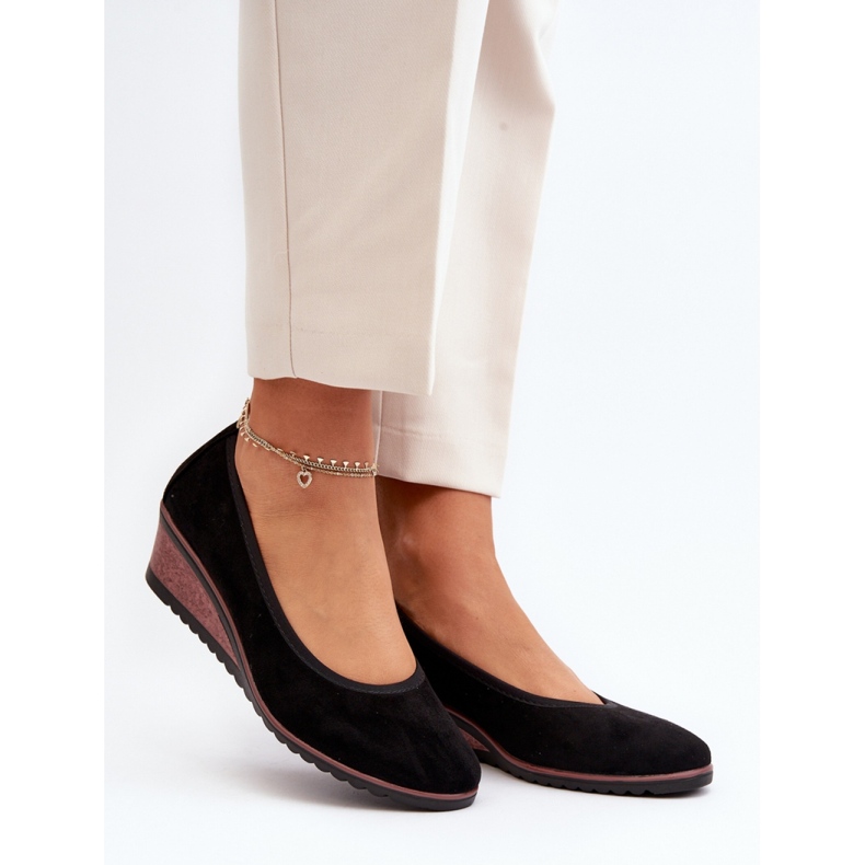 Schwarze Keilschuhe für Damen 1