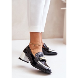 Artiker Schwarze Lack-Damenschuhe 1