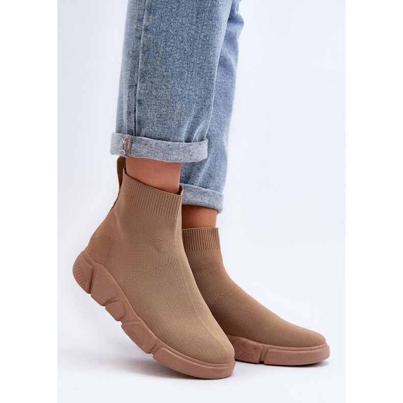 Beige Sportschuhe mit Socke braun 1