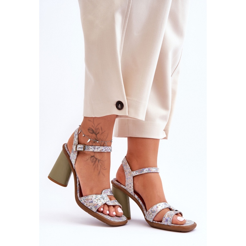 Step in style Sandalen Modell Maciejka 06029-24 Weiß/H=Grün – Treten Sie ein mit Stil 1