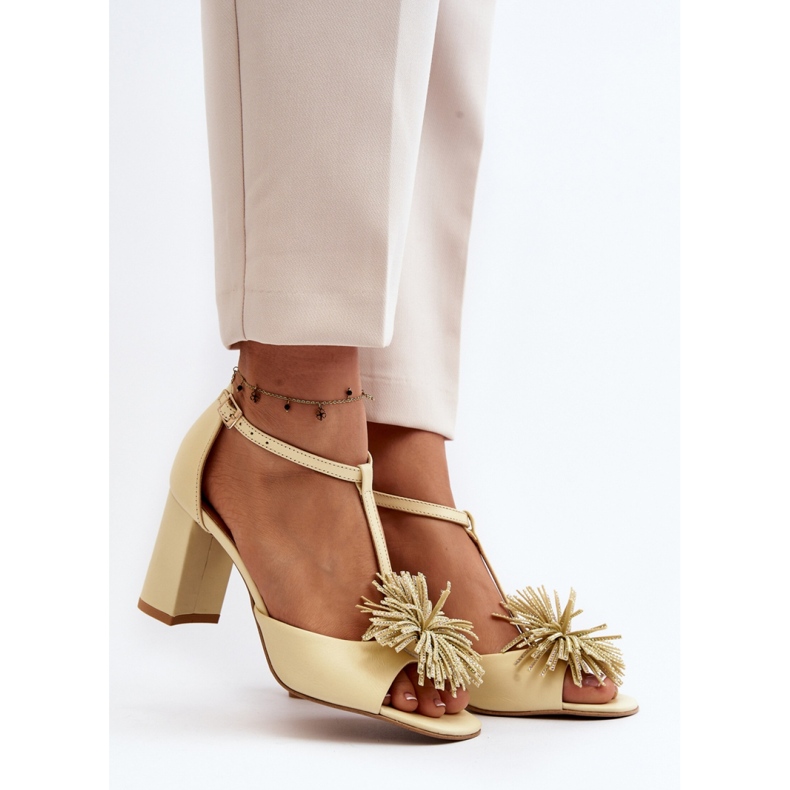 Step in style Sandalen Modell Laura Messi 2758 Beige – Treten Sie mit Stil ein 1