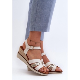 Step in style Sandalen Modell Starlenna 24SD98-7146 Gold – Treten Sie ein mit Stil gelb 1