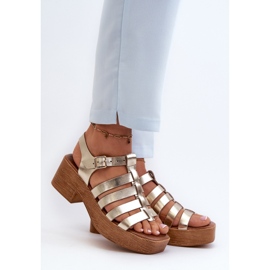 Step in style Sandalen Modell Zazoo 40410 Gold – Treten Sie ein mit Stil gelb 1