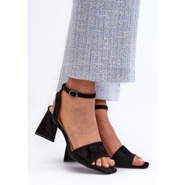 Step in style Sandalen Modell Upttima 17328 Schwarz – Treten Sie ein mit Stil 1