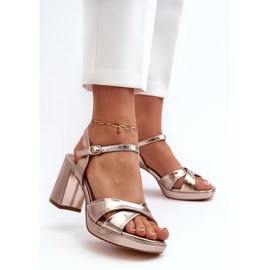 Step in style Sandalen Modell Jatine 24SD98-6988 Gold – Treten Sie ein mit Stil gelb 1