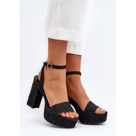 Modische Damensandalen aus Textilmaterial schwarz 1