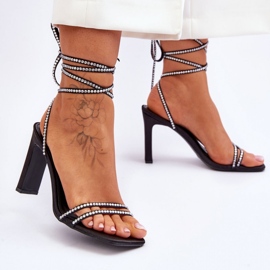 Step in style Sandalen Modell Nessy H8-508 Schwarz – Treten Sie mit Stil ein 1