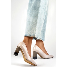 Pumps mit Ledereinsatz GD-FL486A-L.BE beige 1