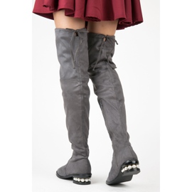 Fashion Graue Musketiere mit Perlen 2