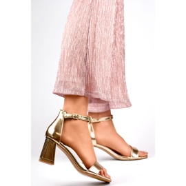 Damensandalen 0696GO Gold gelb 1