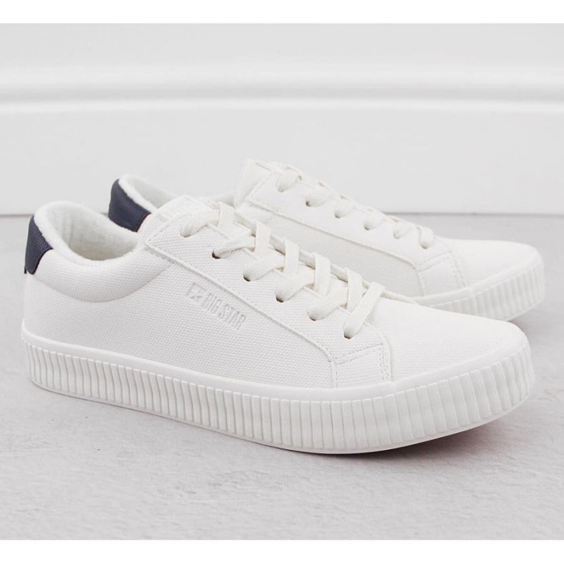 Isolierte Big Star-Sneaker W OO274A460 INT2063A weiß 2