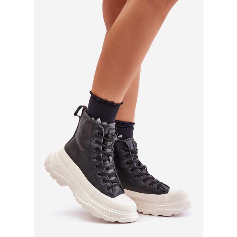 Lederisolierte Sneakers auf massiver Plattform Big Star OO274A599 Schwarz 1