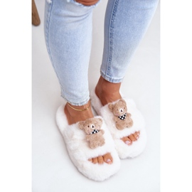 Beige Damen-Pelzhausschuhe mit Teddybär Rumänien 2