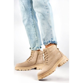 Isolierte Damen-Stiefeletten aus Wildleder, beige A5201-39BE 2