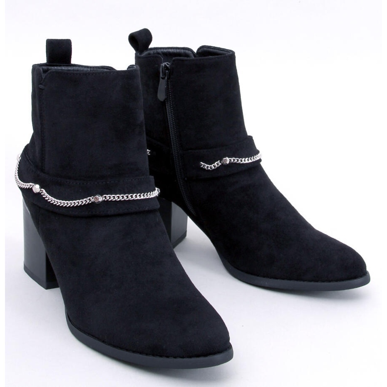 Athing Schwarze Wildleder-Stiefeletten 1
