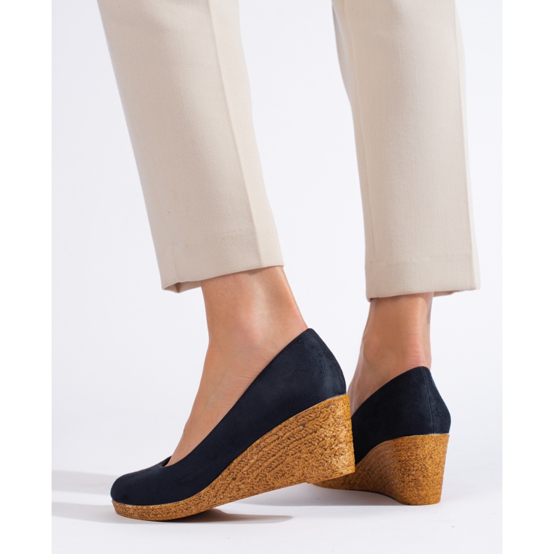 Marineblaue Pumps mit Keilabsatz 2