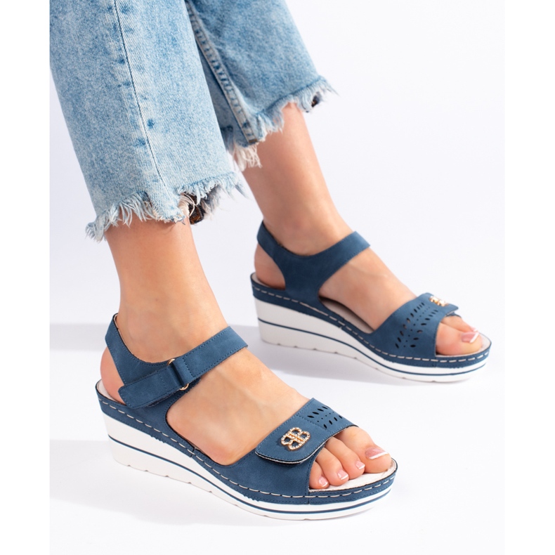 Blaue Keilsandalen 1