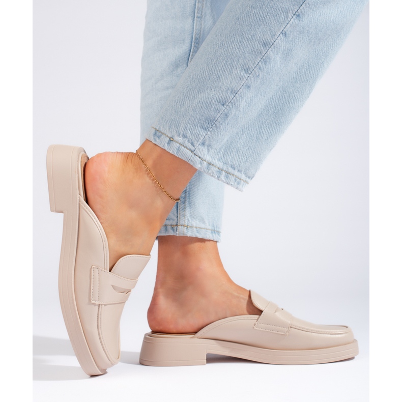 Beige geschlossene Damen-Flip-Flops 1