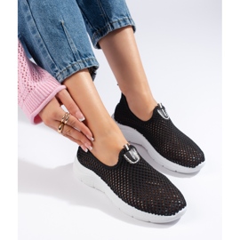 Durchbrochene schwarze Sportschuhe zum Hineinschlüpfen 1