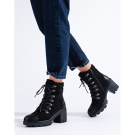 Isolierte Damen-Baggies aus ökologischem Wildleder schwarz 1