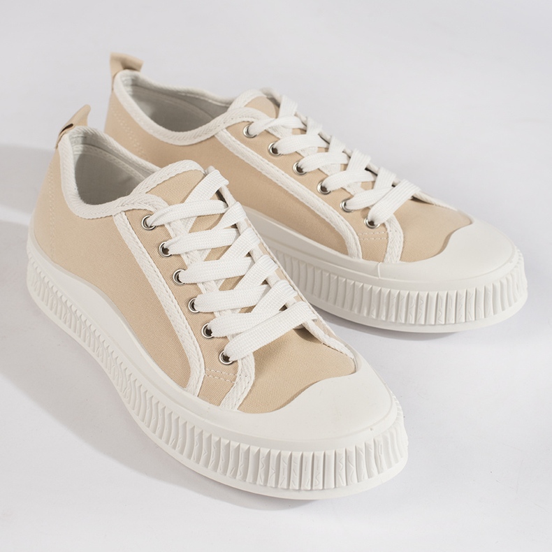 Beigefarbene Plateau-Sneaker für Damen 1