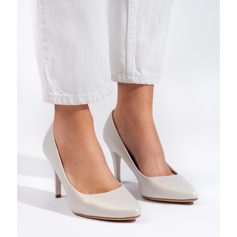 Weiße Stiletto-Pumps von Sergio Leone 1