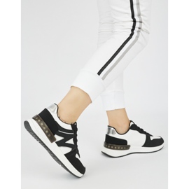 Schwarze, bequeme Damen-Sneaker weiß 1