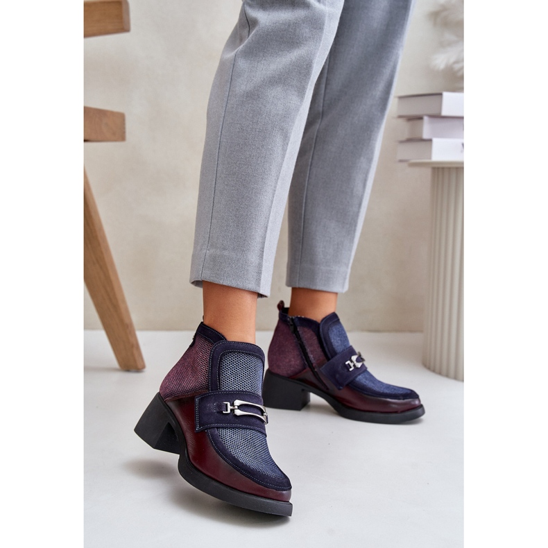 Leder-Damenstiefel auf massiven Absätzen mit Dekoration Maciejka 06747-23 Burgund-Marineblau rot 2