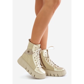 Lederstiefeletten auf der Plattform Maciejka 06751-25 Gold golden 1