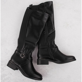 Damenstiefel mit elastischem Gummi, isoliert, schwarz eVento 7496 1