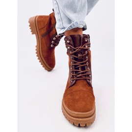 Arbeiterinnen von Gaba Camel braun 1