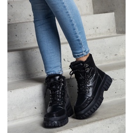 Schwarze isolierte Schneestiefel von Ozero 1