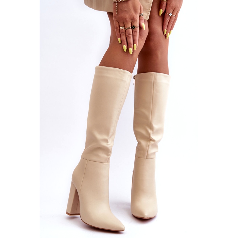 Frauen -beige Lederstiefel 5