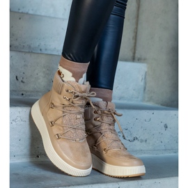 Rosemarie beige Stiefeletten mit dicker Sohle 2