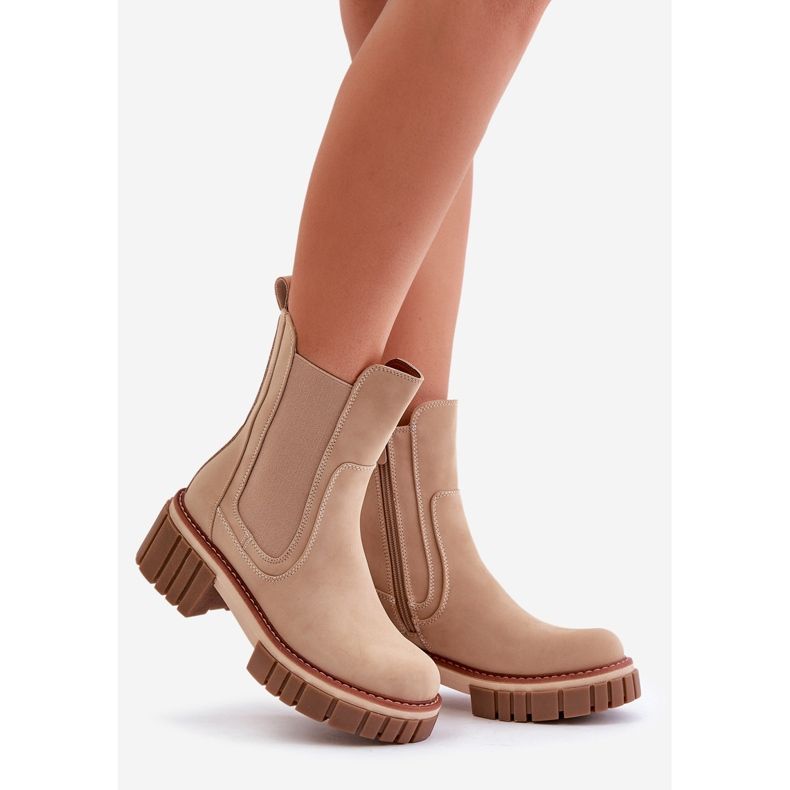 Beige isolierte Chelsea-Stiefel mit Reißverschluss von Linneviae 1