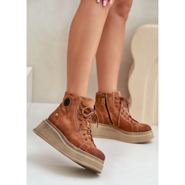 Wildleder-Stiefeletten auf massivem Plateau Maciejka 06309-29 Braun 2